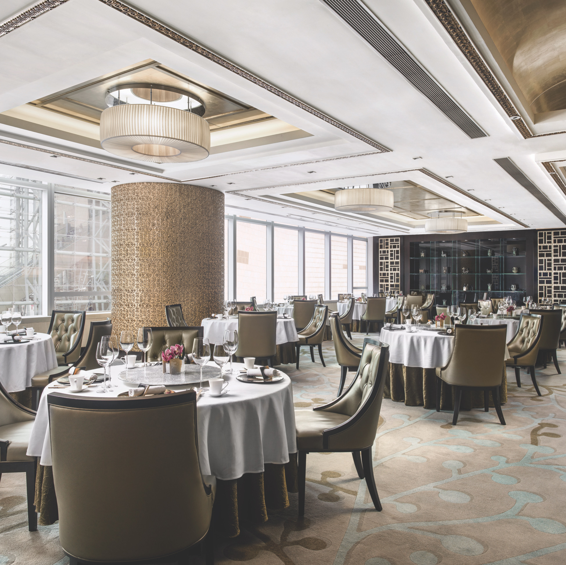 香港康得思酒店粤菜食府明阁 连续六年蝉联《黑珍珠餐厅指南2023》一钻餐厅