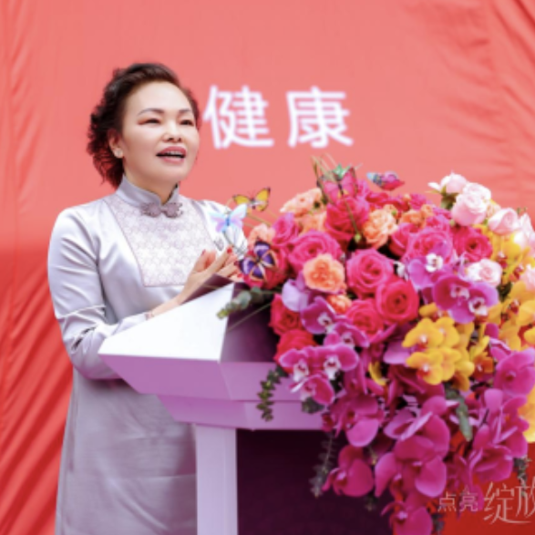 开创中式时尚美学新时代——访亿蝶品牌负责人应庆虹